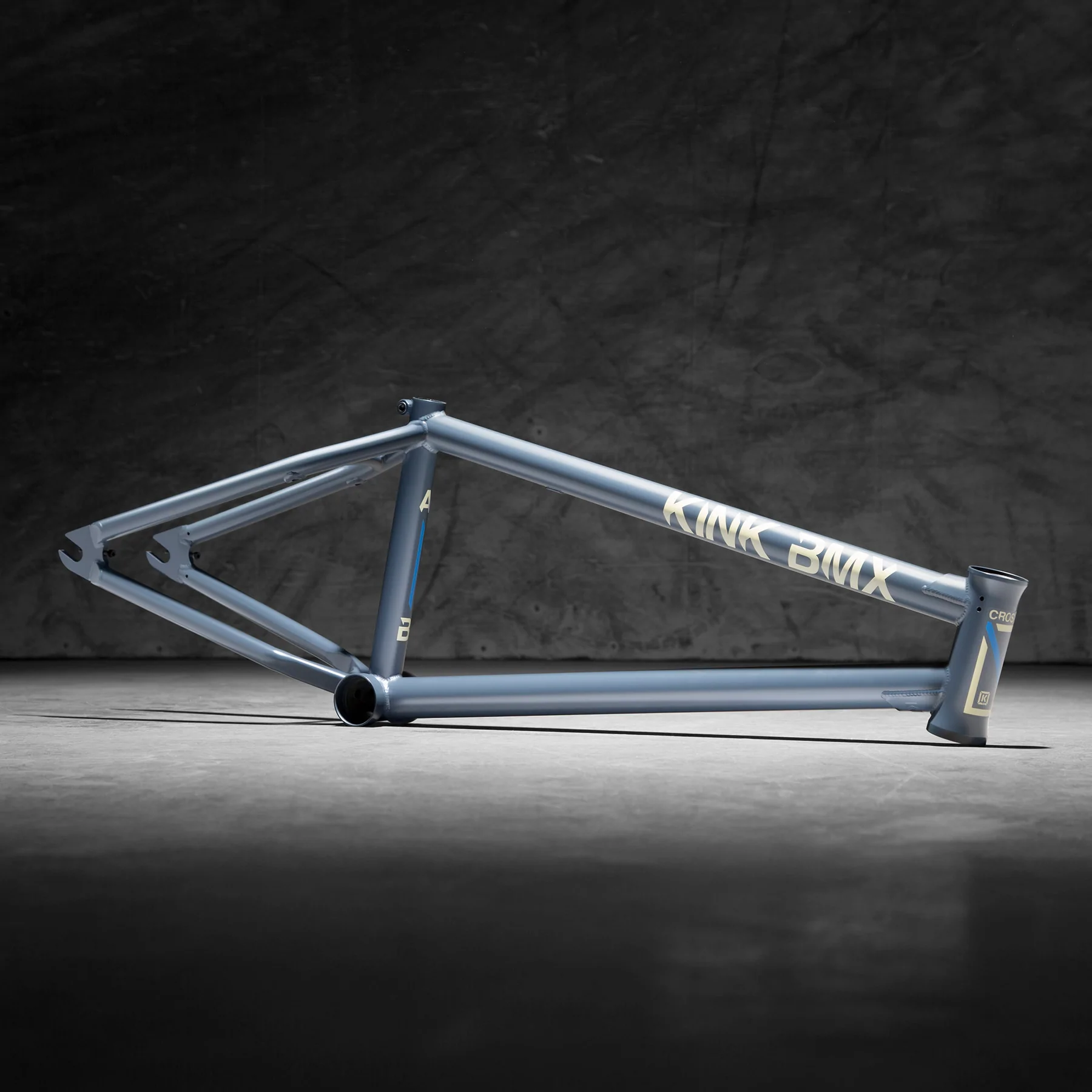 frame_crosscut_k6005-2000sbl_1800x1800